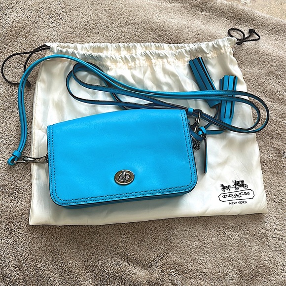 Coach purse - Picture 1 of 3